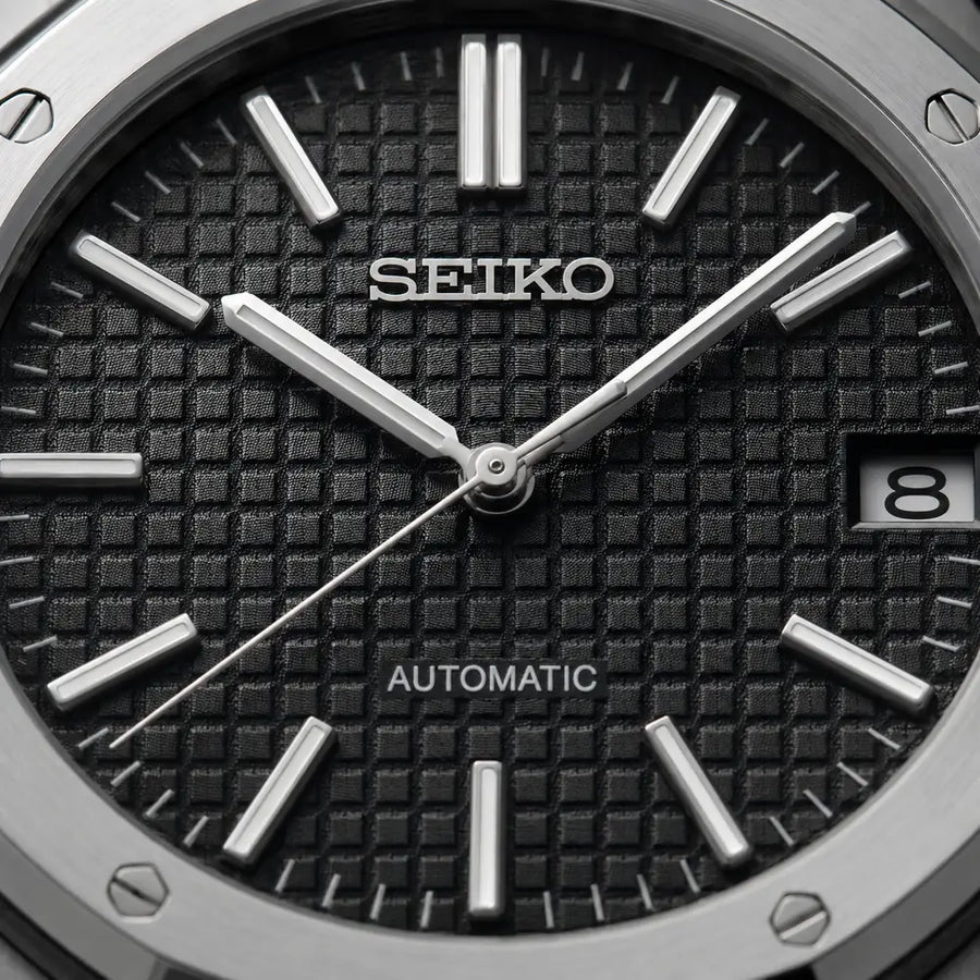 ROYAL SEIKOAK | BLACK