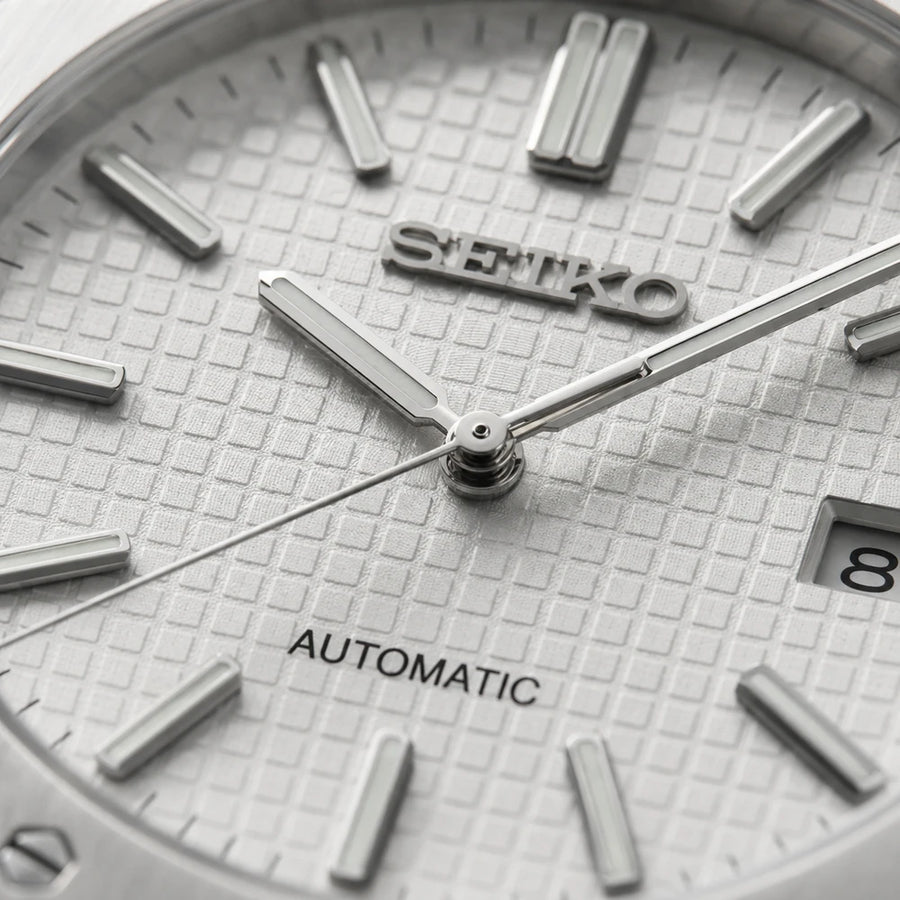 ROYAL SEIKOAK | WHITE